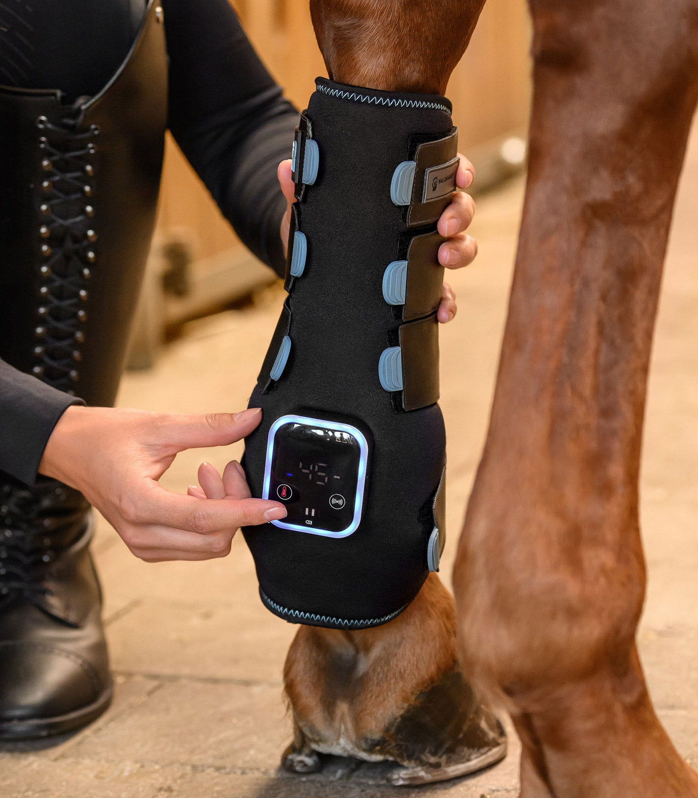 Waldhausen Health + Care TecSupreme tendon boots